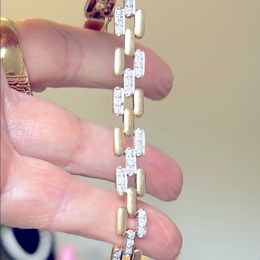 14 karat golden diamond Bracelet